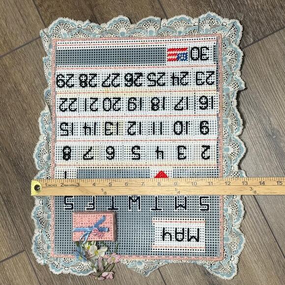 Vintage Perpetual Calendar Handmade 90s Cottage Core Farmhouse Wall Decor 16x13" - Picture 9 of 9